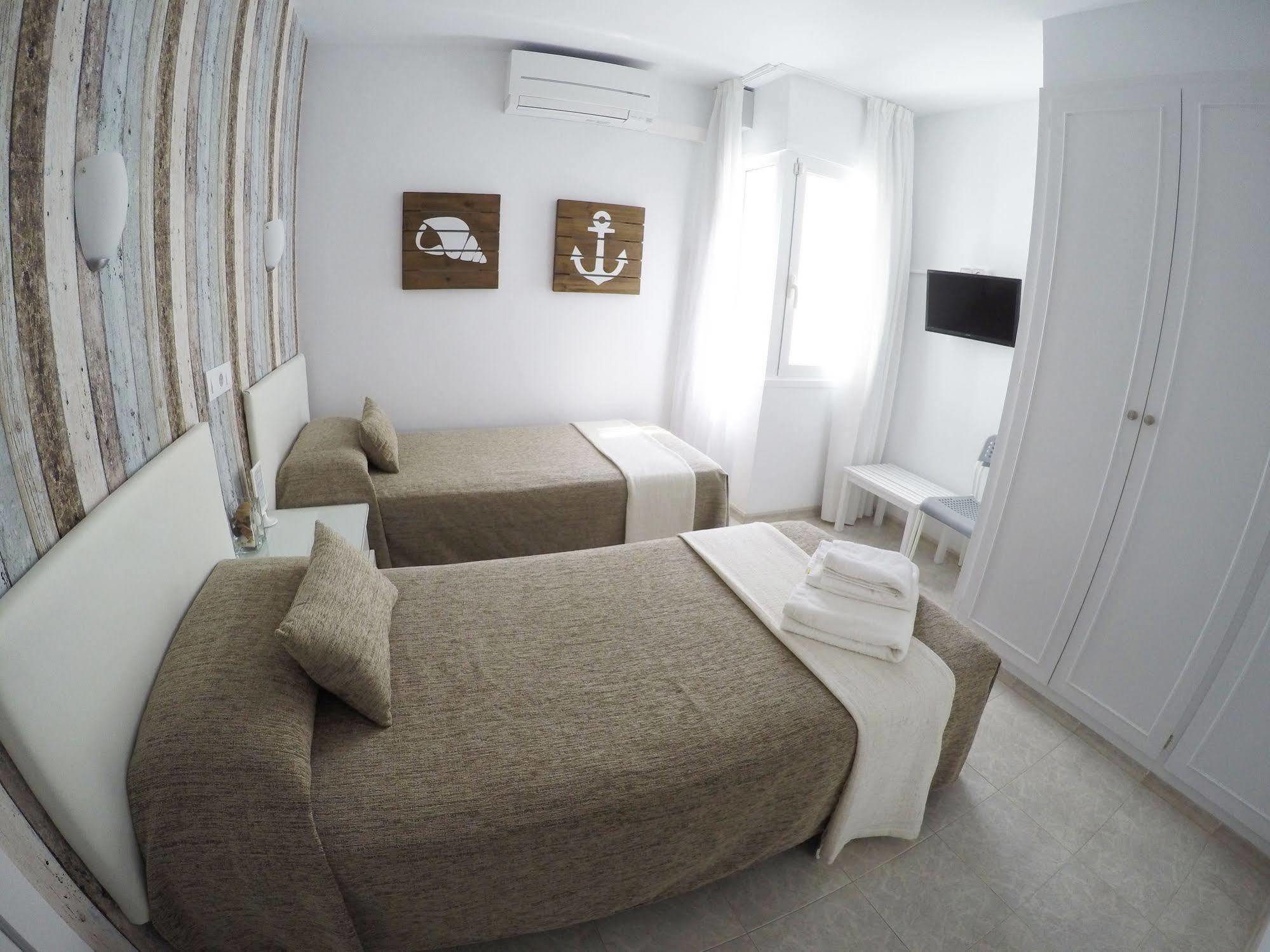 Hostal Del Mar Tossa de Mar Eksteriør billede