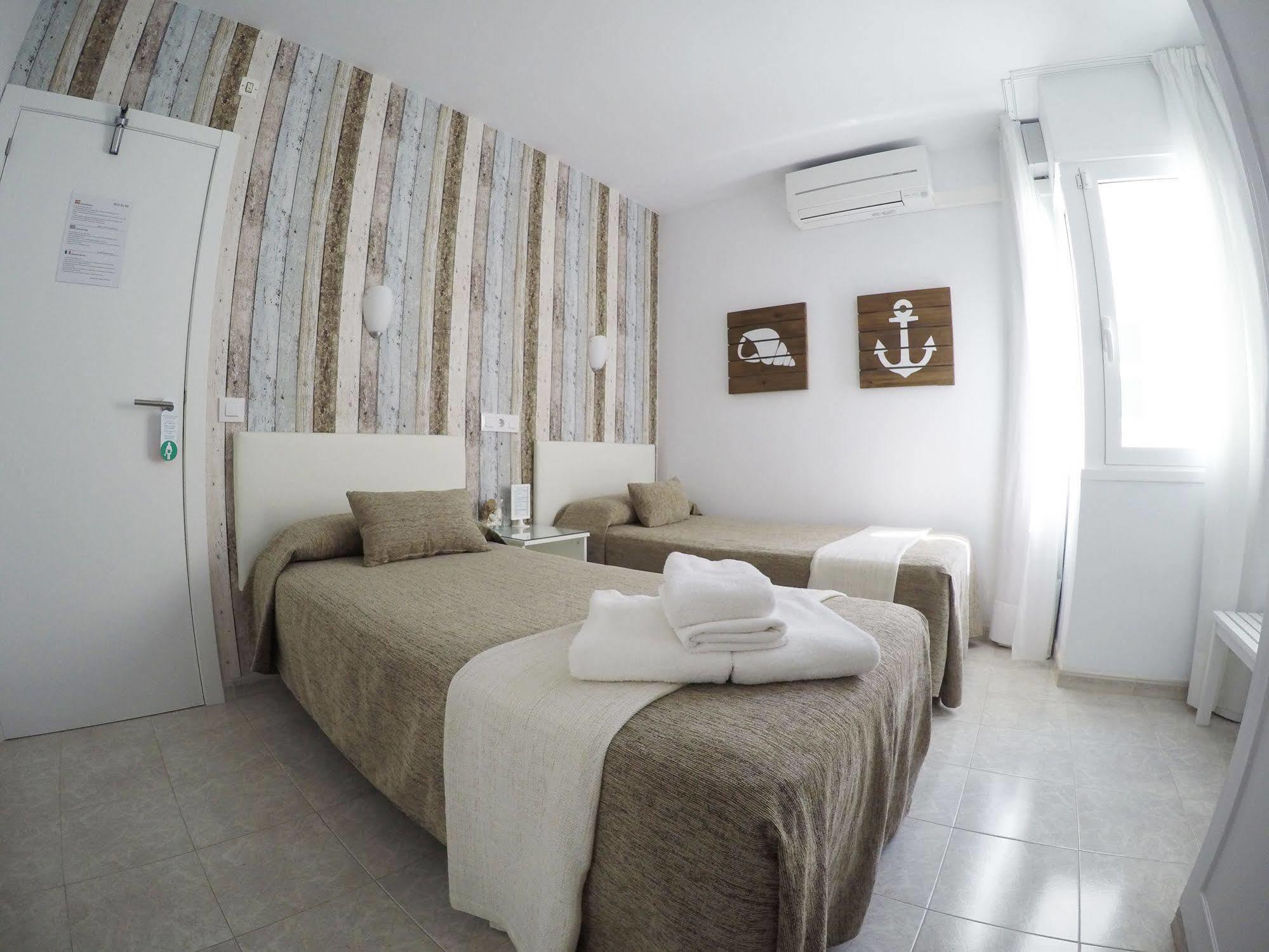 Hostal Del Mar Tossa de Mar Eksteriør billede