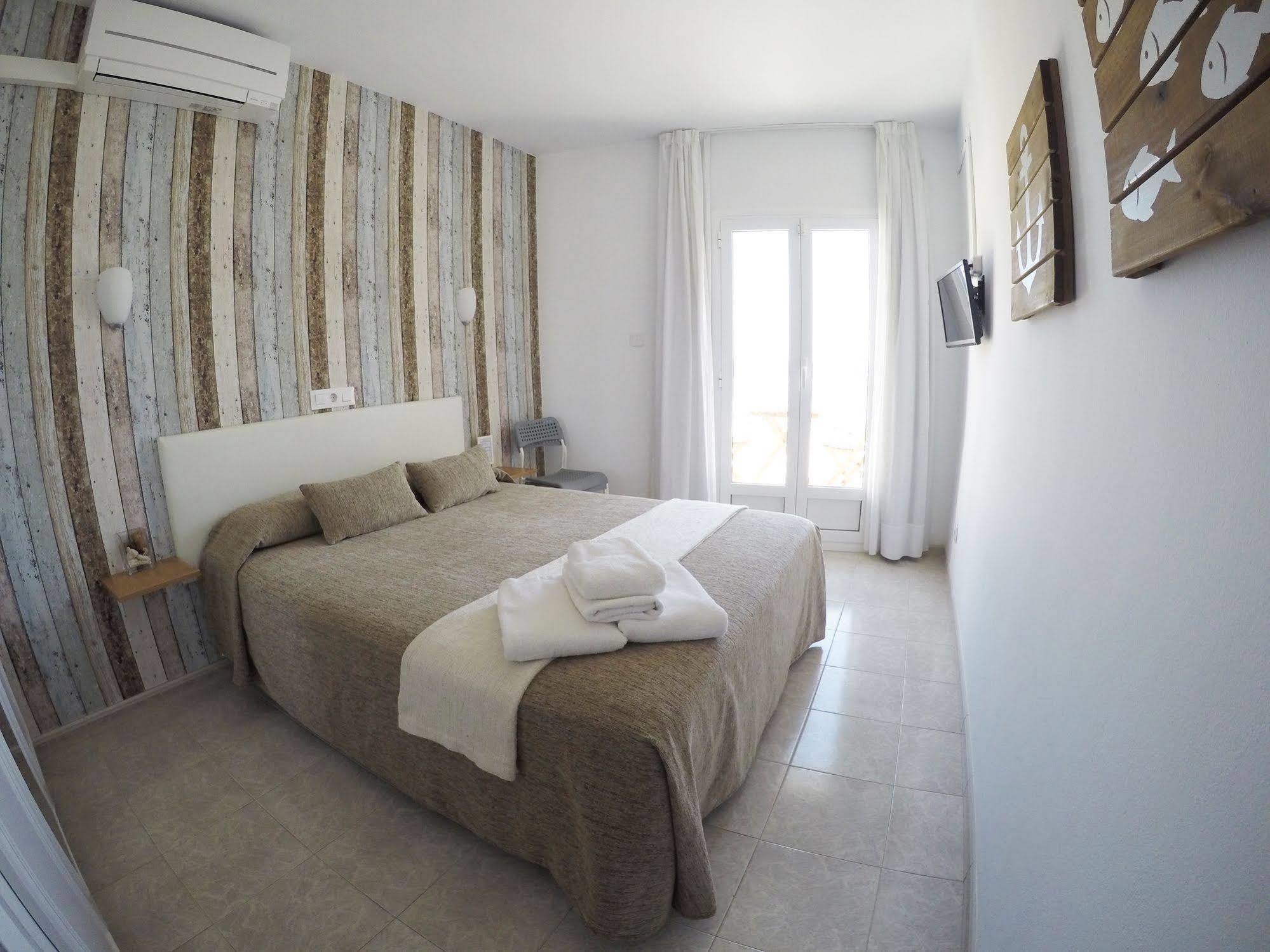Hostal Del Mar Tossa de Mar Eksteriør billede